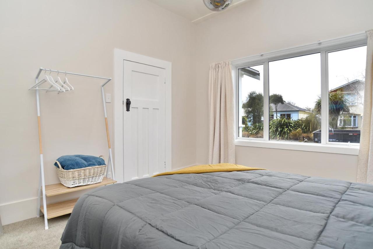 Albemarle Villa - Christchurch Holiday Homes エクステリア 写真
